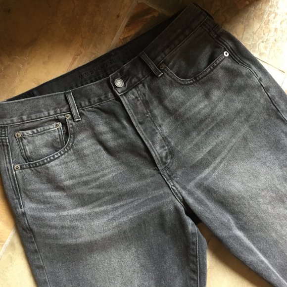 AEO High-Waist Button-Front Jeans (like NEW) - Picture 12 of 16